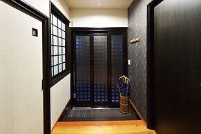 karaku Inn
