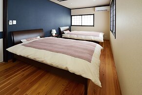 karaku Inn