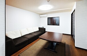 Raku Inn