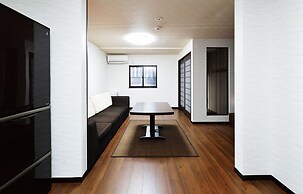 Raku Inn