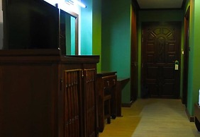 Chour Palace Hotel