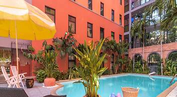 Baansuanprannok Hotel