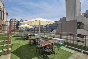 hostel DEN