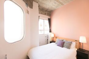 hostel DEN