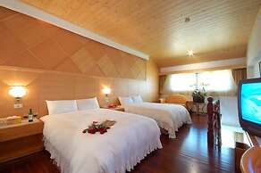 Junyue Resort