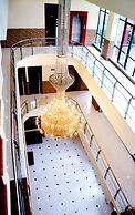 Taraji Resort Hotel and Restaurant