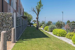Hotel Lavender - Oleander Resort