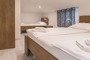 Hotel Lavender - Oleander Resort