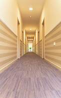 Hotel Lavender - Oleander Resort