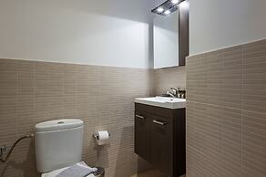 Trianon Luxury Apartments & Suites