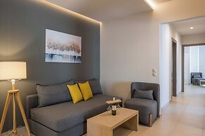 Trianon Luxury Apartments & Suites