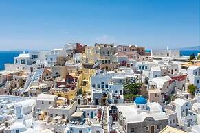 Caldera Houses