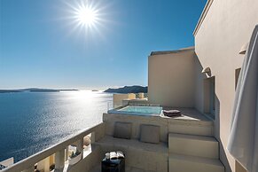 Caldera Houses