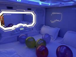 Space Hotel