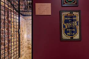 Palacio Tondon, Autograph Collection