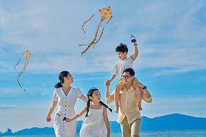 Sheraton Grand Danang Beach Resort & Spa