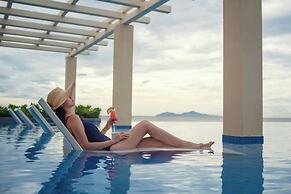 Sheraton Grand Danang Beach Resort & Spa