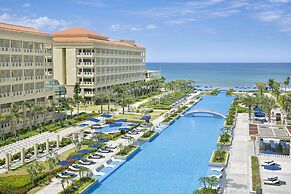 Sheraton Grand Danang Beach Resort & Spa
