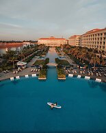 Sheraton Grand Danang Beach Resort & Spa
