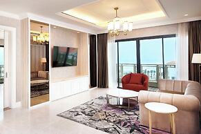 Sheraton Grand Danang Beach Resort & Spa