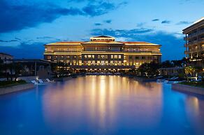 Sheraton Grand Danang Beach Resort & Spa