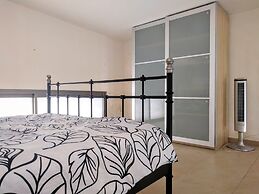Bat Ami Suite