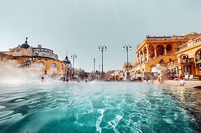 Hotel Clark Budapest - Adults Only