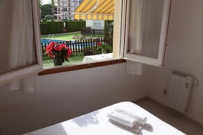 Apartamentos Laura Mar