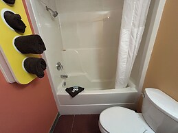 Riverside Motel