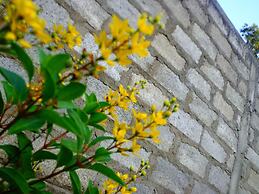 Lal HomeStay