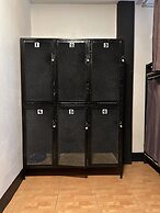 84 Gallery - Hostel