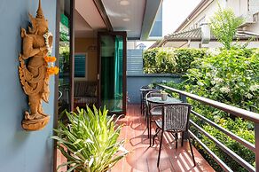 Maneeya Park Residence
