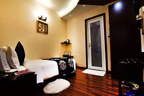 Hotel Kama International