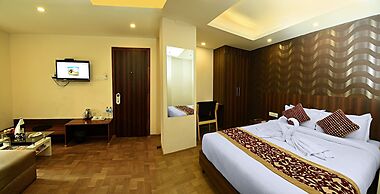 Hotel Royal Suite