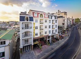 Mai Hoang Hotel