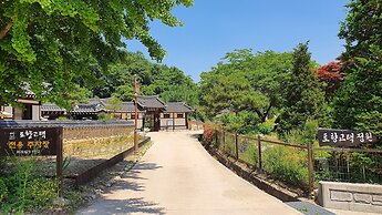 Tohyang Gotaek