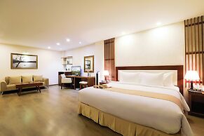 Ladalat Hotel