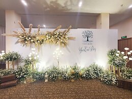 Ladalat Hotel