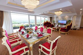 Ladalat Hotel
