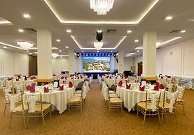 Ladalat Hotel