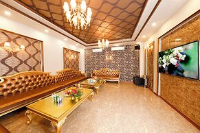 Ladalat Hotel