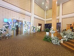 Ladalat Hotel