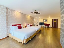 Ladalat Hotel