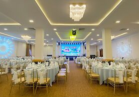 Ladalat Hotel