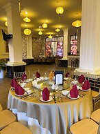 Ladalat Hotel
