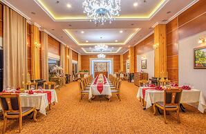 Ladalat Hotel