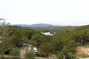 Ladalat Hotel