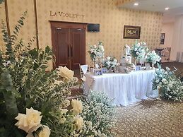 Ladalat Hotel