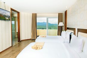 Ladalat Hotel
