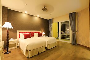 Ladalat Hotel